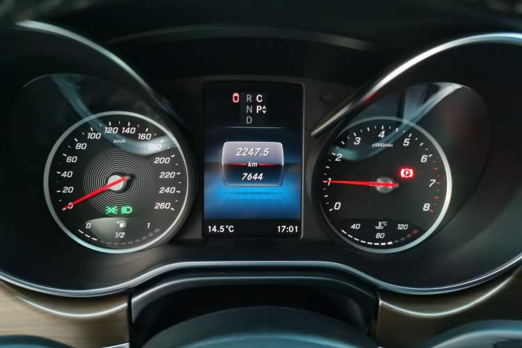 Used Mercedes-Benz V-Class 2022 V 260 Prestige Edition