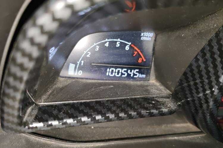 Used Mazda 3 Axela 2016 Sedan 1.5L Manual Luxury Model