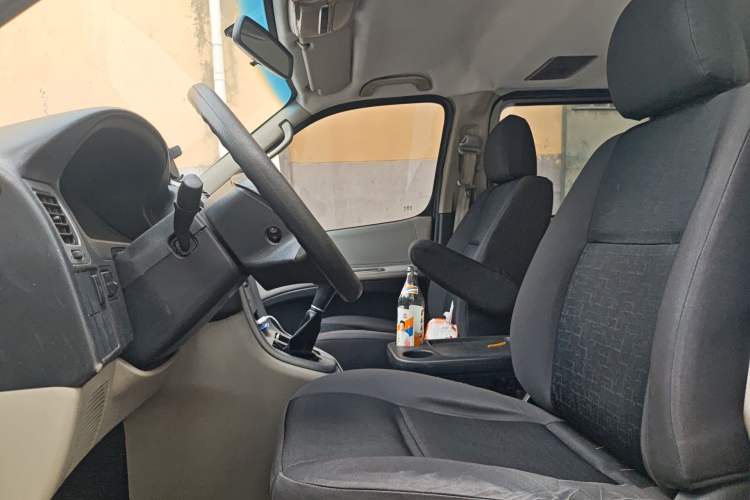 Used Jinbei Grace 2016 2.0L Express Utility Model Left Front Seat