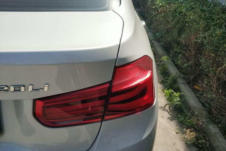 Used BMW 3 Series 2019 320Li Fashion Model
