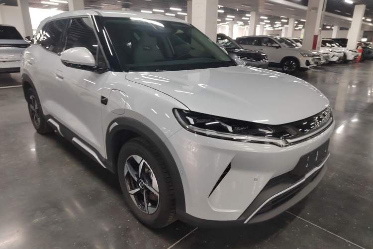 Used BYD Yuan UP 2025 Intelligent Driving Version 401 km Leading Edition
