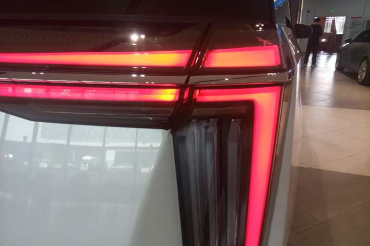 Used GAC Trumpchi M8 2024 Master Series 400T Prestige Edition