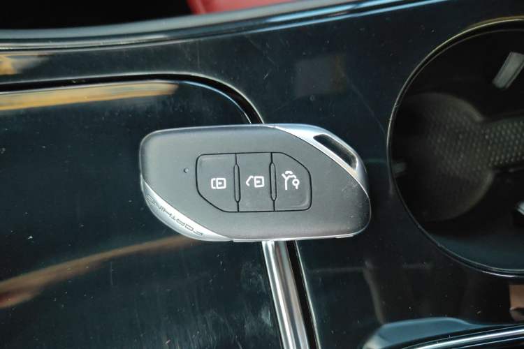 Used FORTHING T5 EVO 2021 1.5TD DCT Starry Edition
