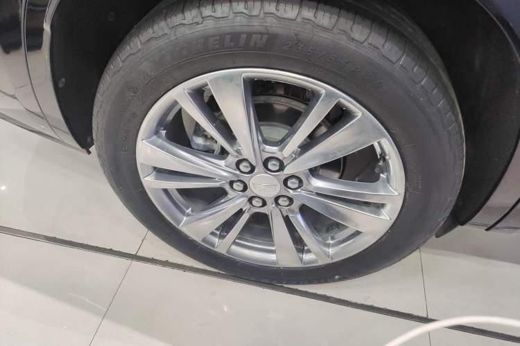 Used Cadillac XT6 2021 28T Six-Seater Luxury Version