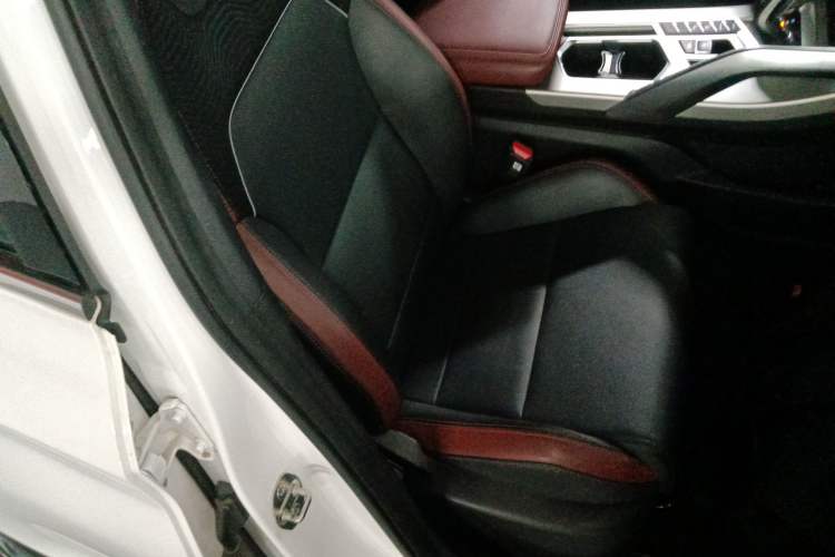 Used Geely Auto Coolray 2020 PRO 260T DCT Knight Right Front Seat