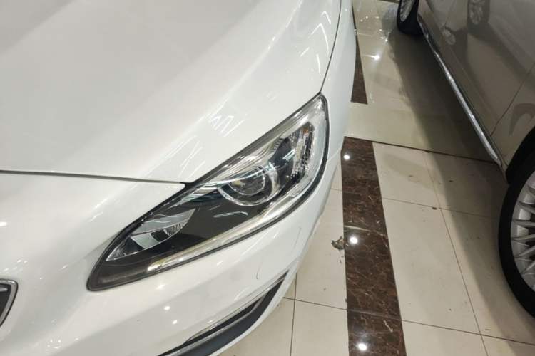 Used Volvo S60 2017 S60L T3 Smart Upgrade Edition
