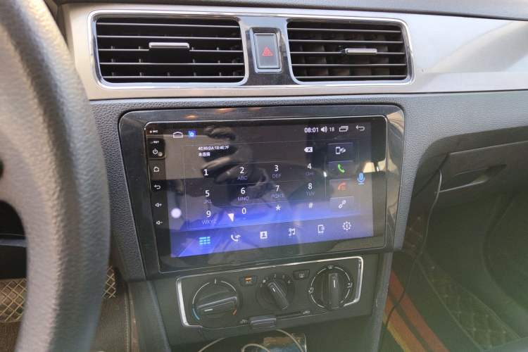 Used Volkswagen Santana 2013 1.6L Automatic Comfort Edition
