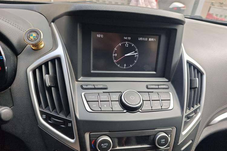 Used Dongfeng Aeolus AX7 2016 1.4T Manual Zhuyue Model