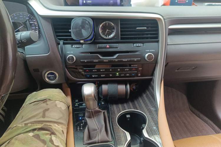 Used Lexus RX 2016 450h Four-Wheel Drive Luxury Edition Audio And AC Panel