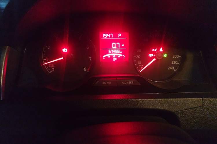 Used Volkswagen Santana 2015 1.6L Automatic Comfort Edition
