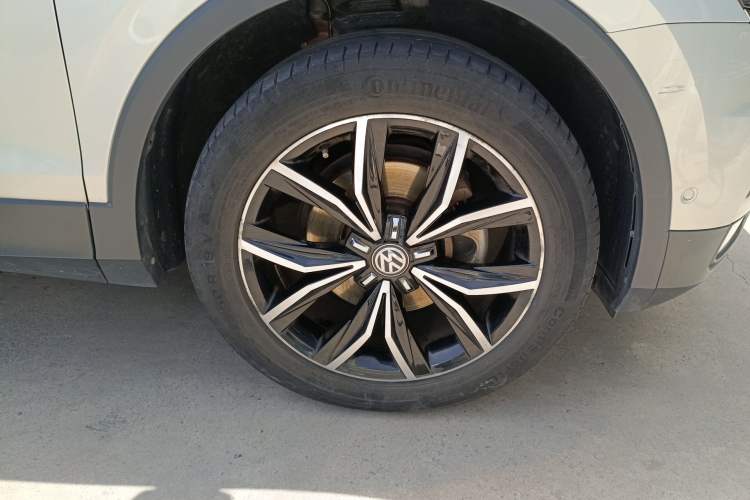 Used Volkswagen Tiguan L 2018 Revised 330TSI Automatic Two-Wheel Drive Flagship Edition