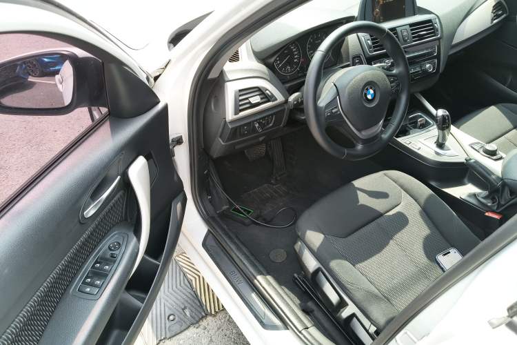 Used BMW 1 Series 2015 118i Leading Model Driver Seat