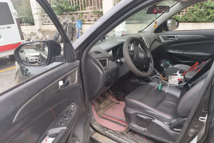 Used CHANGAN CS75 2016 1.5T Manual FENGSHANG Model
