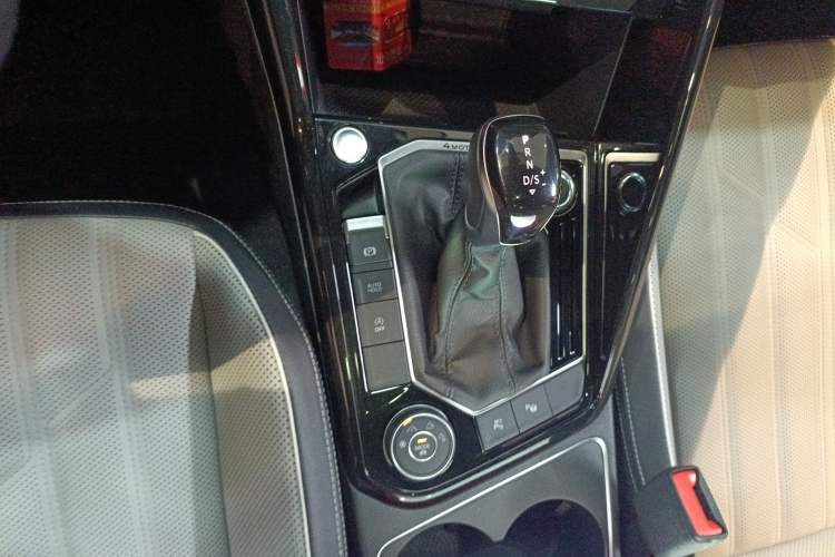 Used Volkswagen Tayron 2023 Revised Version 380TSI All-Wheel Drive R-Line Pro Smart Edition