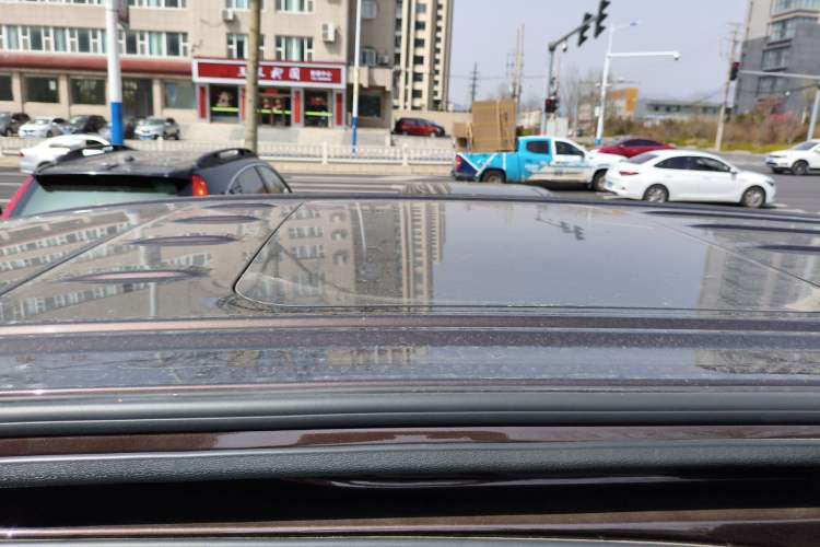 Used Buick GL8 2021 ES Landtrek 653T Smart Luxury Model Roof