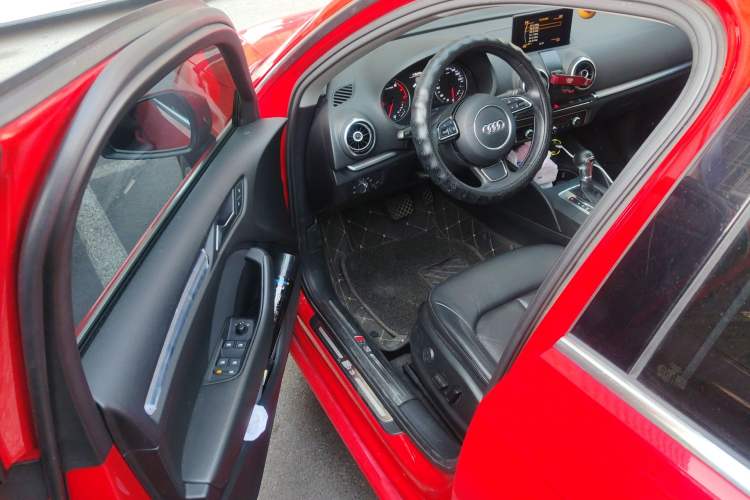 Used Audi A3 2015 Sportback 35 TFSI Millionth Anniversary Comfort Model Driver Seat