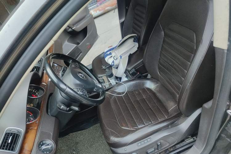 Used Volkswagen Magotan 2012 Travel Edition 2.0 TSI Luxury Version