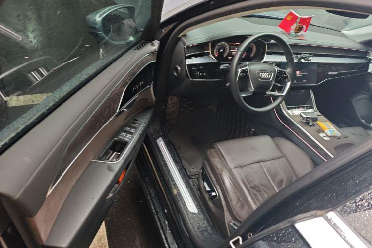 Used Audi A8 2024 A8L 45 TFSI quattro Luxury Model
