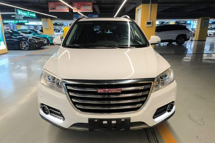 Used Haval H6 2015 Revised Version Sport Edition 1.5T Manual Transmission Two-Wheel Drive Elite Grade Front