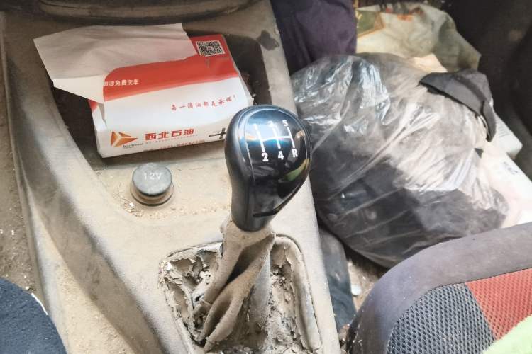 Used Wuling Hongguang 2014 1.2L Standard Model China IV Gear Lever