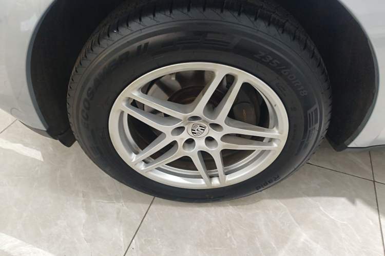 Used Porsche Macan 2021 Macan 2.0T