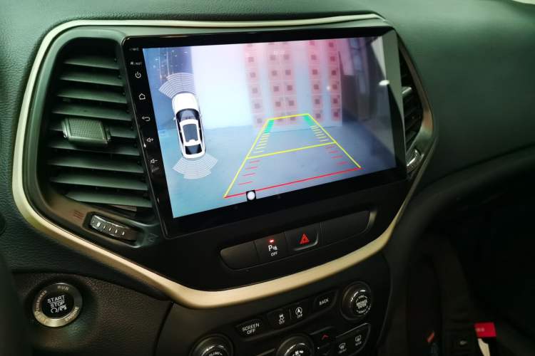 Used Jeep Cherokee 2016 2.4L Leading Edition