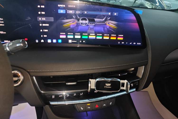 Used Cadillac CT5 2024 28T Luxury Pro Trim Audio And AC Panel