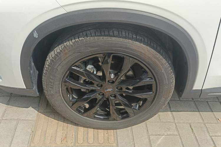 Used CHANGAN OSHAN X5 PLUS 2023 Revised 1.5T DCT Excellence Edition Left Front Wheel Hub