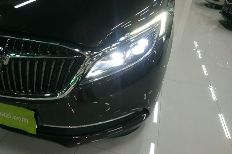 Used Buick GL8 2018 ES 28T Flagship Model China VI Standard
