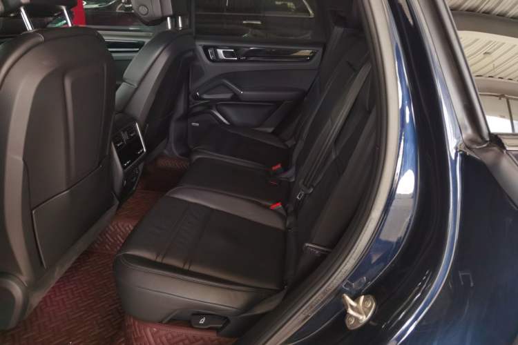 Used Porsche Cayenne E-Hybrid 2021 Cayenne E-Hybrid 2.0T
