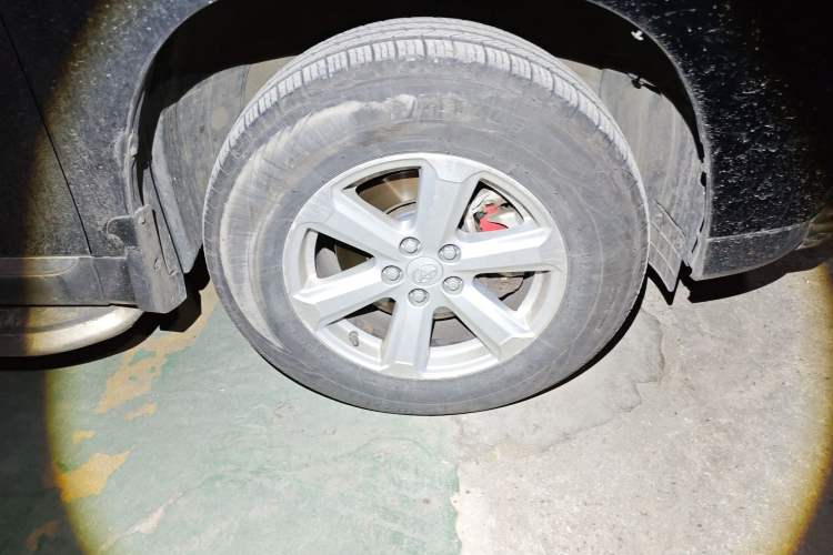 Used Toyota Highlander 2012 2.7L 2WD 5-Seater Elite Edition Right Front Wheel Hub