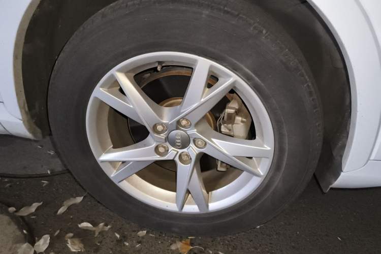 Used Audi Q3 2017 30 TFSI Fashion Model
