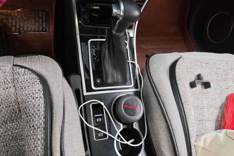 Used Haval H2 2016 Red-Label 1.5T Automatic Two-Wheel Drive Luxury Model