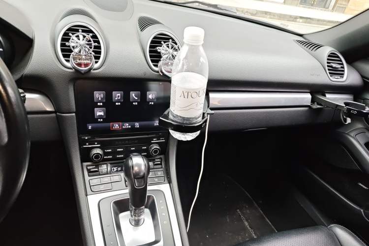 Used Porsche 718 2018 Boxster 2.0T Audio And AC Panel