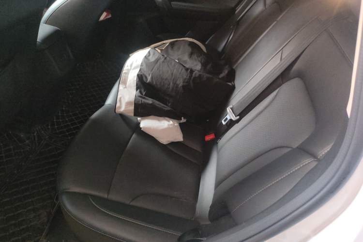 Used Changan CS35PLUS 2021 Honor Million Edition 1.6L Manual Luxury Model