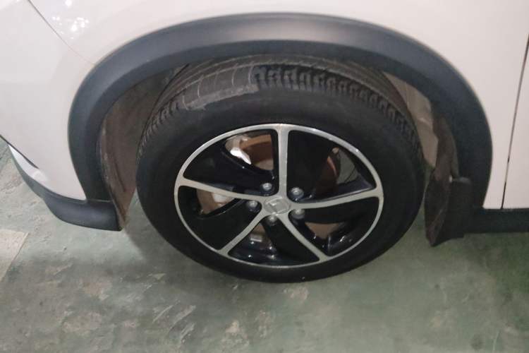 Used Honda Vezel 2020 1.5L CVT Pioneer Edition Exterior 4