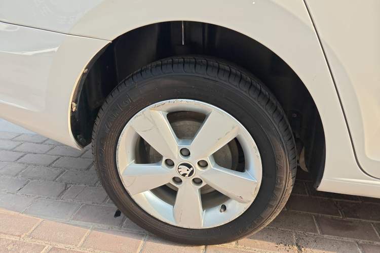 Used Skoda Rapid 2016 1.6L Automatic Chuanxing Edition