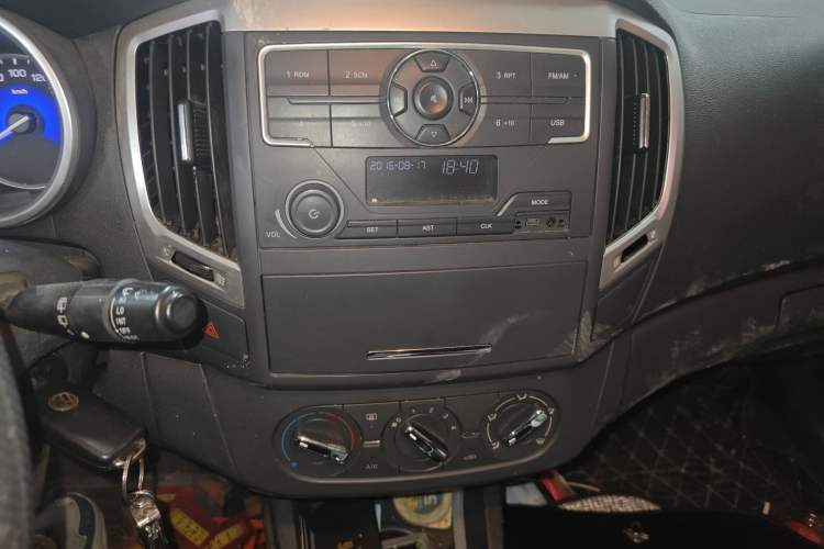 Used Dongfeng Aeolus AX3 2016 1.5L Automatic Shangkue Model