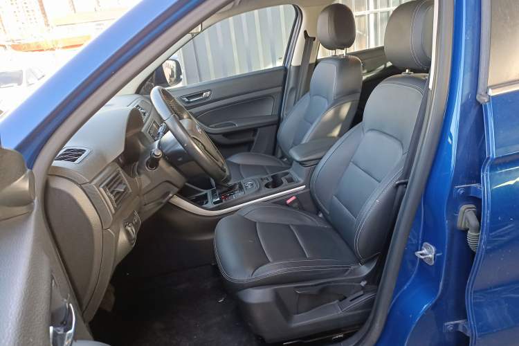 Used Qoros 5 2018 Revised Version 1.6T Automatic Leading Edition