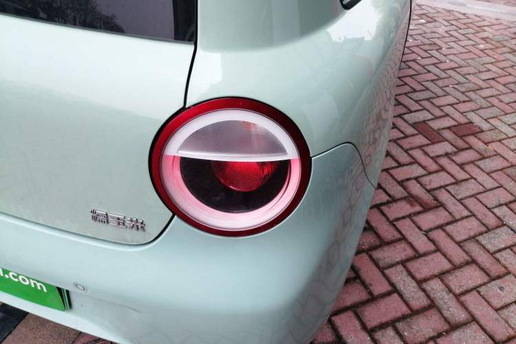 Used CHANGAN NEVO Lumin 2025 205km Refreshing Edition Right Rear Taillight