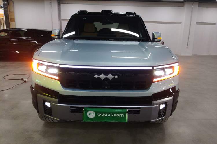 Used Formula Leopard Leopard 8 2025 Smart & Brave Flagship Edition 7 Seats