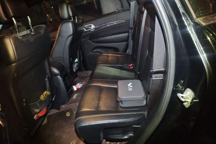 Used Jeep Grand Cherokee 2017 3.6L Elite Navigation Edition