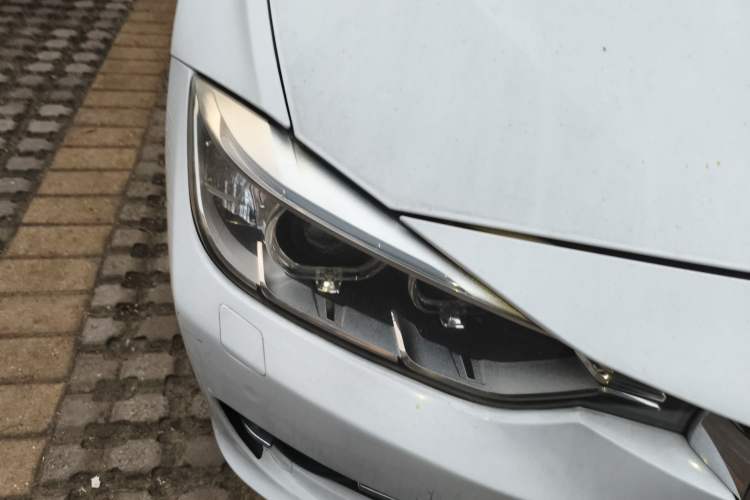 Used BMW 3 Series 2014 320Li Fashion Model Right Front Headlight