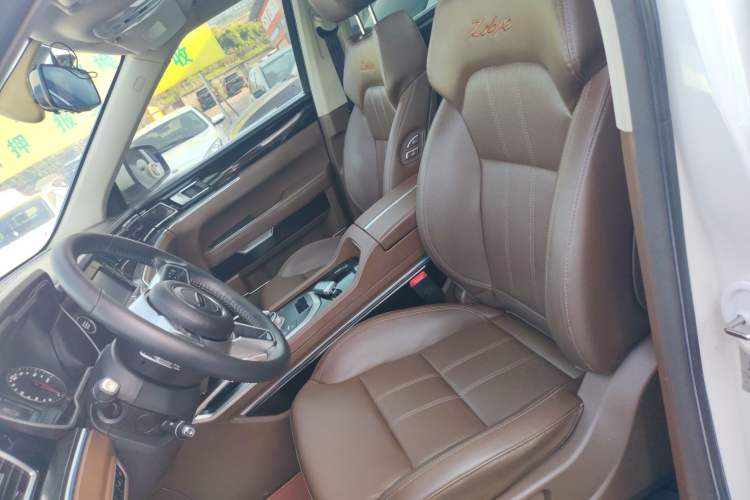 Used Zotye T700 2017 1.8T Dual-Clutch Luxury Model