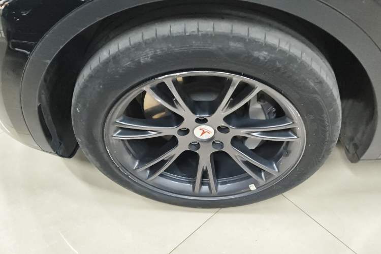 Used Tesla Model Y 2023 Rear-Wheel-Drive Version