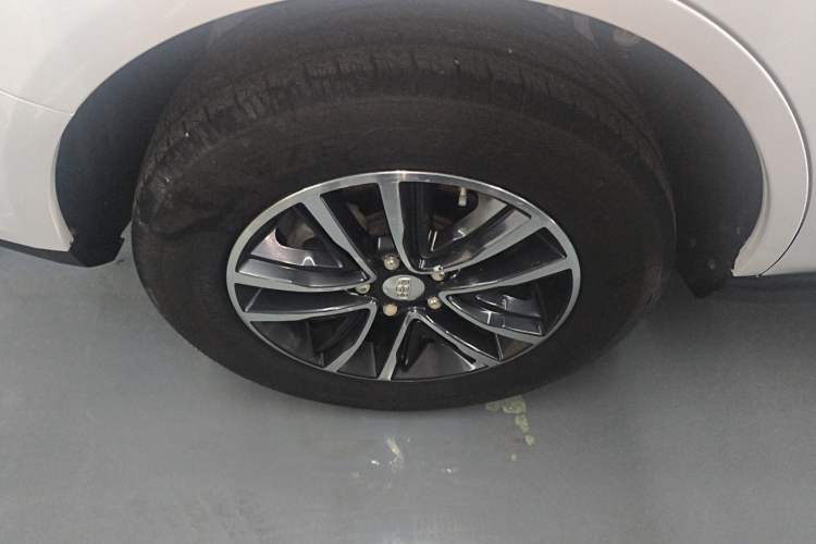 Used Geely Auto Vision X6 2018 1.4T CVT 4G Connected Luxury Version
