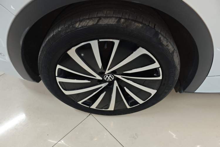 Used Volkswagen ID.4 X 2023 Ultra-Intelligent Long-Range Version
