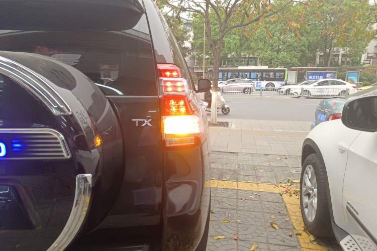 Used Toyota Prado 2017 2700 TX Middle East Edition
