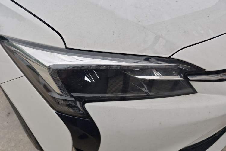 Used Buick Velite 6 2024 430km Enjoyment Version Right Front Headlight