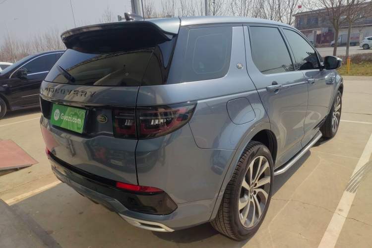 Used Land Rover Discovery Sport 2020 249 PS R-Dynamic Luxury Custom Edition Rear Right 45 Deg